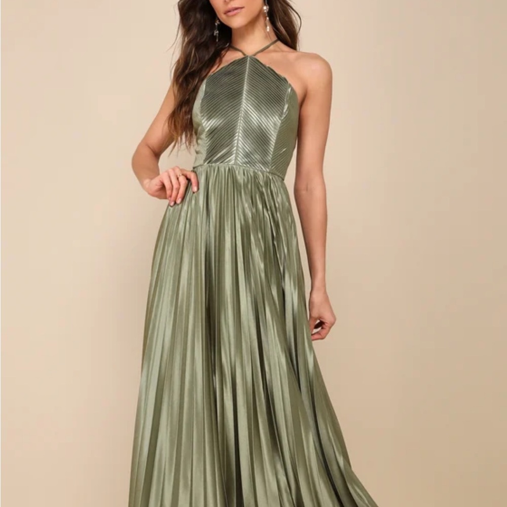Lulu's Green Pleated Maxi Gown